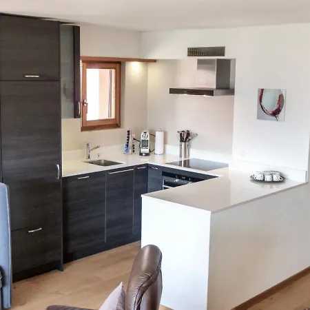 Eaux Vives 101 By Interhome * Овронна